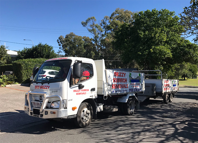 Rubbish removal truck in Brisbane